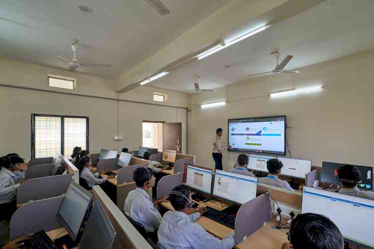 Lloyds Metals’ B Prabhakaran Backs Global Education & Industry-Integrated Learning Initiative at UIT Gadchiroli