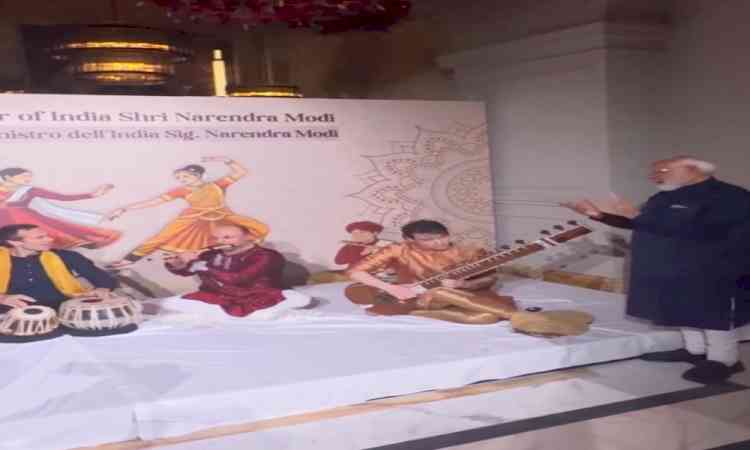 'Indian music getting very popular': PM Modi on Italian artists performing Hamsadhwani raga