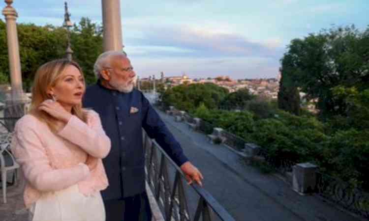 PM Modi attends dinner hosted by Giorgia Meloni, says 'looking forward to our talks'