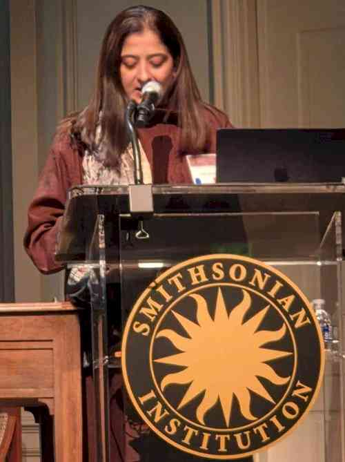 MDU Professor Dr. Anjali Duhan Presents Research Paper in the USA; Sheds Light on the Interrelationship between Text and Illustrations in Rare Mughal-Era Manuscripts
