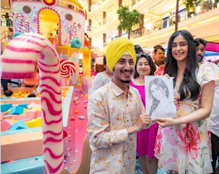 Adah Sharma Wins Hearts by Communicating with Deaf Fan in Sign Language 