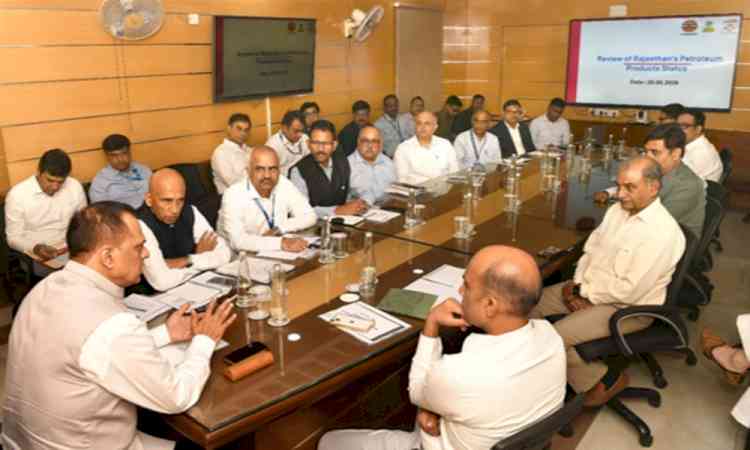 Rajasthan Chief Secy reviews fuel, LPG supply situation; says adequate stocks available