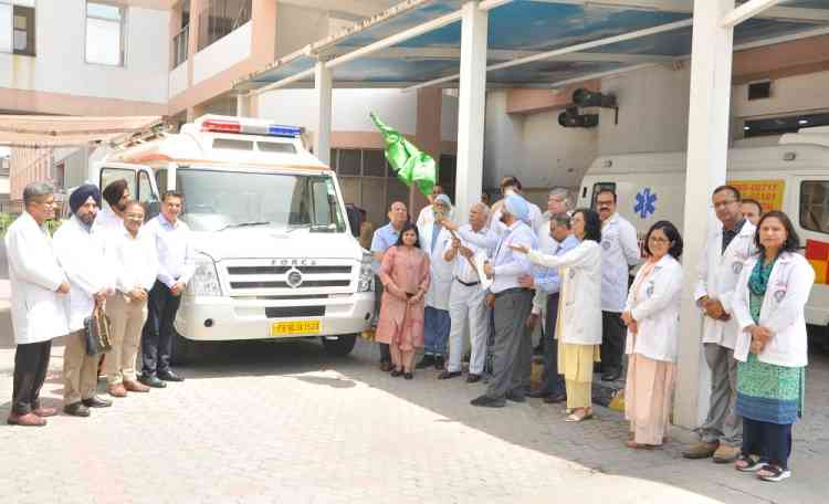 DMC&H launches ‘Access to Primary Health Care’ a Mobile Unit Project in CSR collaboration with Siemens Healthineers