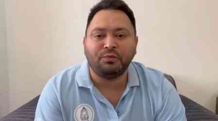 Tejashwi Yadav slams Bihar govt over police action on TRE‑4 protesters