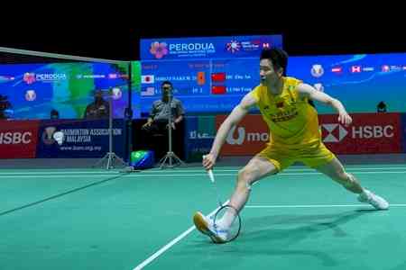 Badminton: Chinese shuttlers storm into four finals at Malaysia Masters