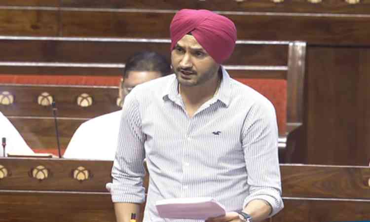 NDA slams Kejriwal over Harbhajan Singh's allegations; Oppn says RS MP 'equally responsible'