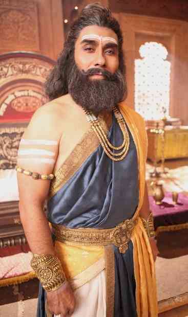 “Kripacharya was an ideal teacher who remained steadfast in his commitment to duty and righteousness despite the turmoil around him,” says Chetanya Adib on his role in Sony SAB’s Hastinapur Ke Veer