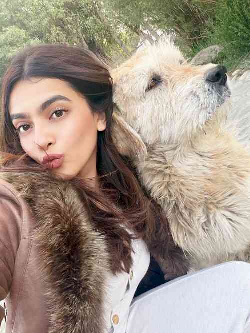 Not Just a Star, Kashika Kapoor Becomes the Voice of Voiceless Animals 