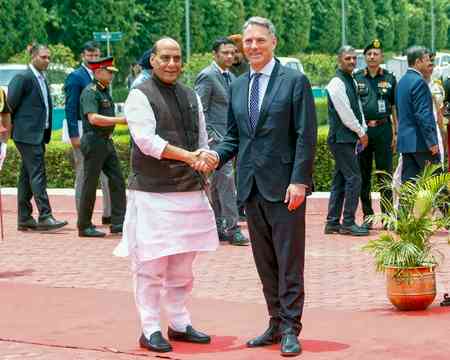 Australia must deepen defence ties with India to counter Chinese influence: Report  