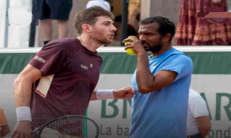French Open: Sriram Balaji/Demoliner in men's doubles quarters; Arnav Paparkar advances in boys' section