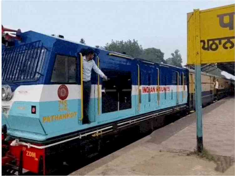 Pathankot–Jogindernagar Rail Service Resumes After Nearly Four Years, Bringing Relief to Thousands