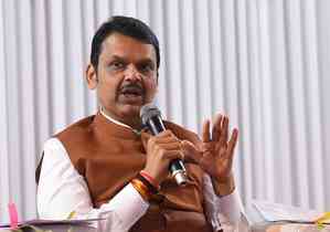 Maha cabinet clears Rs 36,585 crore farm loan waiver