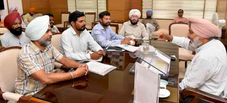 Finance Minister Harpal Singh Cheema Chairs High-Level Meetings with Employee Unions, Orders Early Resolution of Pending Issues