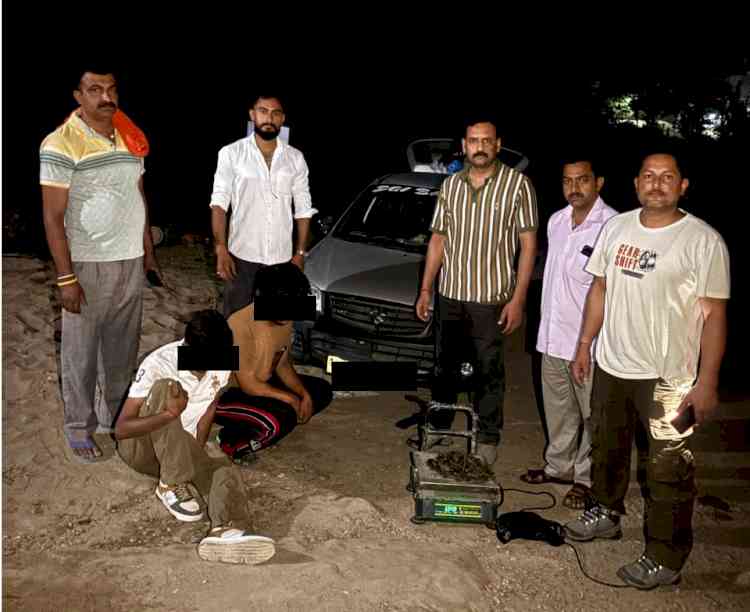 Major Crackdown by Nurpur Police: 1.345 kg Charas Seized from Car, Two Arrested
