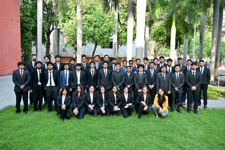 The Inaugural BTech Batch in Data Science and AI at IIT Roorkee Records Benchmark Placement Across High-Impact Roles