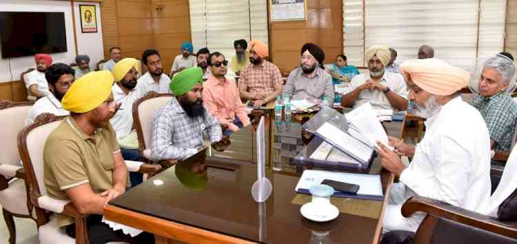 Finance Minister Harpal Singh Cheema Meets Employee Unions; Assures Speedy Action on Legitimate Demands