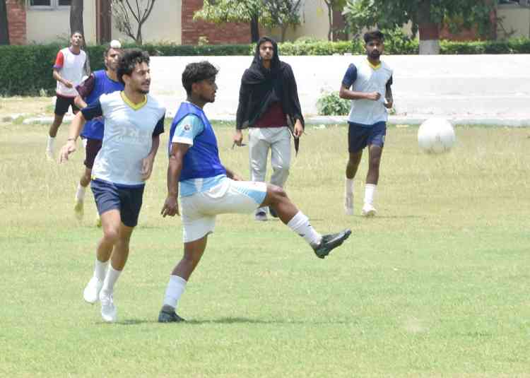Lyallpur Khalsa College Organized Football Trials