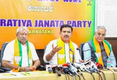 Congress has four power centres in Karnataka, claims BJP