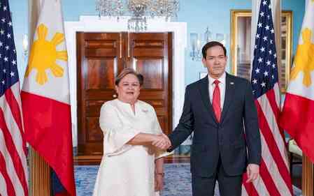 US, Philippines deepen ties amid China tensions