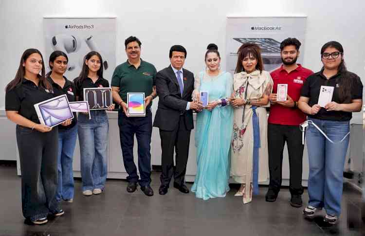 Chitkara University launches North India’s first Apple-powered Campus Experience Centre in collaboration with Radius Systems 