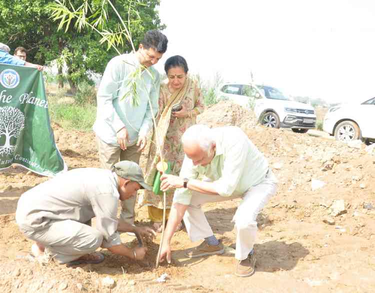DMC&H Ludhiana and District Administration host Plantation Drive on World Environment Day