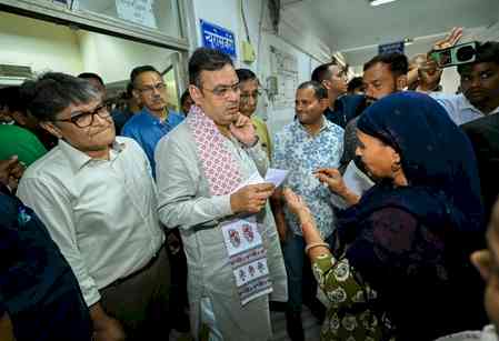 Rajasthan CM conducts surprise inspection of OPD services at SMS Hospital