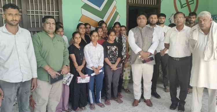 आईएचएम द्वारा ग्रामीण युवाओं के लिए करियर काउंसलिंग सत्र आयोजित