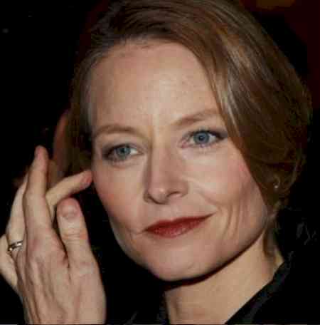 Jodie Foster recollects filming provocative scene with Robert De Niro on 50th anniversary of ‘Taxi Driver’