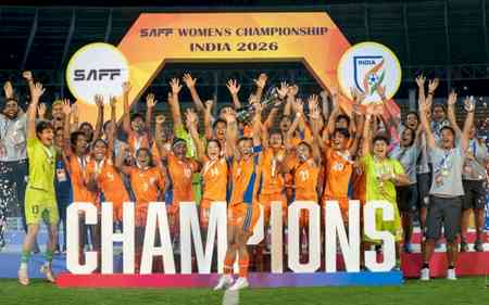 Prez Droupadi Murmu lauds Indian women's football team for winning SAFF C'ship