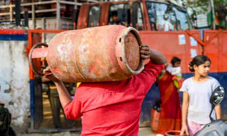 'Rename it Andhkaar scheme’: Opposition slams reduction in Ujjwala LPG subsidy refills