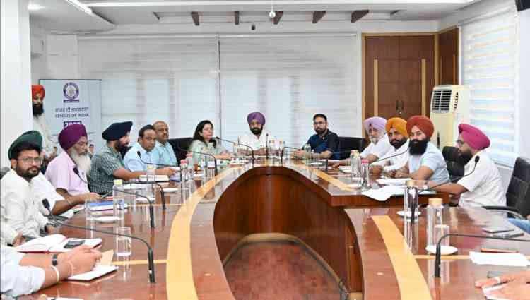 Cabinet Minister Mundian holds review meeting to expedite devp works; ensure sustainable development