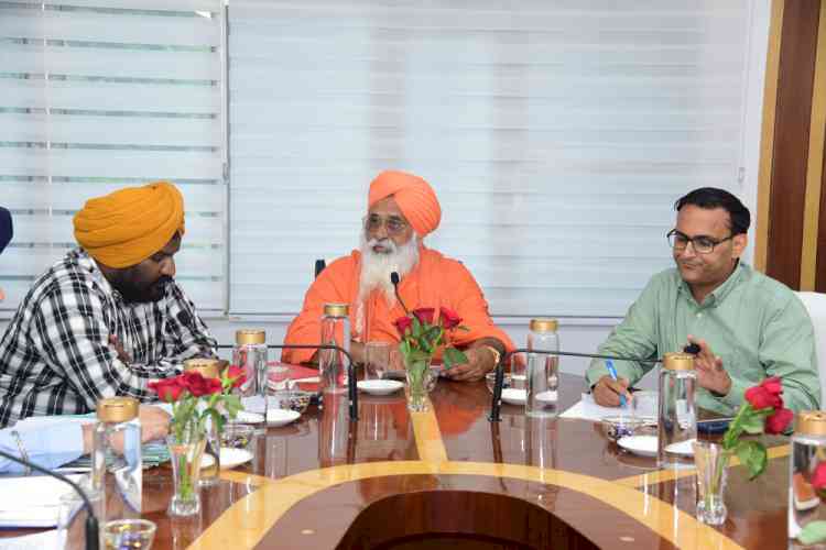 Municipal Corporation prevented 7,500 tons of cow dung from entering Budda Dariya in 62 Days – MP Sant Seechewal