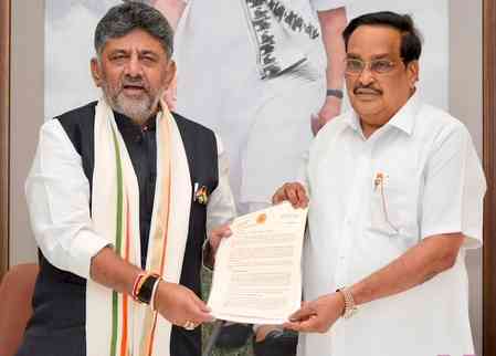 CM Shivakumar meets Jal Shakti Minister, seeks clearance for Mekedatu Project
