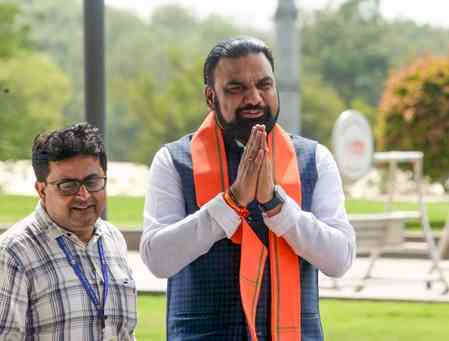 CM Samrat Choudhary sets Rs 5 lakh-cr investment target for Bihar; pushes rapid rail project