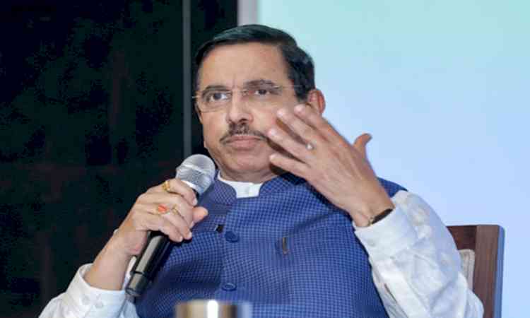 Congress creating unnecessary panic in K’taka’: Union Minister on fertiliser shortage 