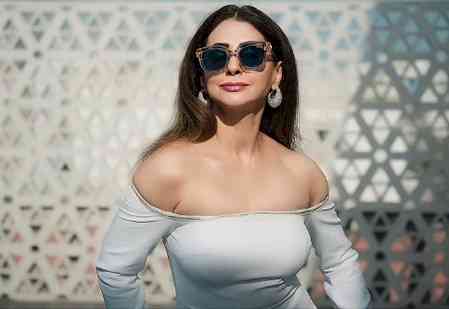 Urmila Matondkar captures ‘caught in between moments’ in new glam-to-chaos post