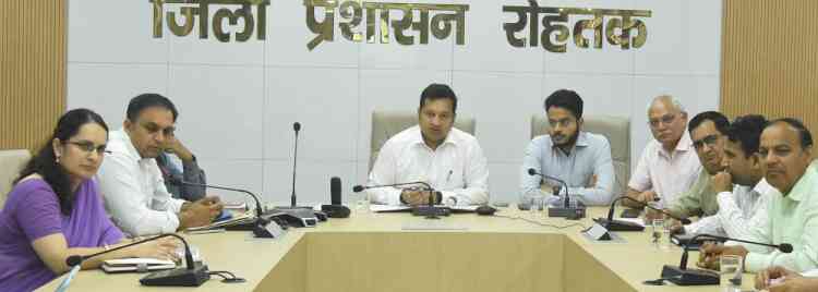 शहरी स्थानीय निकाय आयुक्त व सचिव ने वीसी के माध्यम से की सीएम विंडो पोर्टल की शिकायतों के निपटारे की समीक्षा