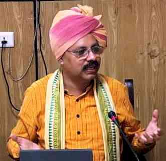 HIRD Director Dr. Virender Singh Chauhan calls for concerted efforts to make the 'Yuktdhara' initiative a success