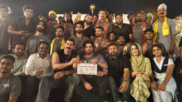 A Cinematic Fortress Rises in Bhopal for ‘Raja Mantri Chor Sipahi’