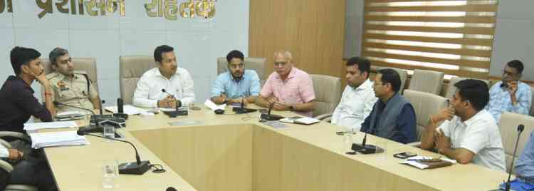 डीसी सचिन गुप्ता ने 12वें अंतर्राष्ट्रीय योग दिवस की सभी तैयारियां पूरी करने के निर्देश दिए