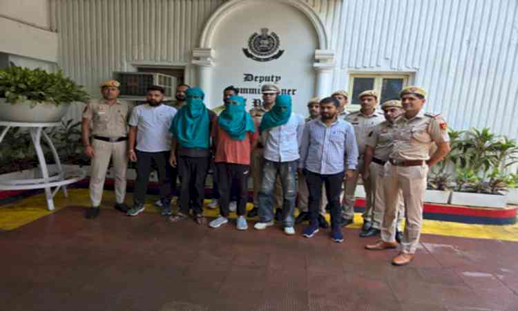 Delhi Police busts inter-state robbery gang, arrests four