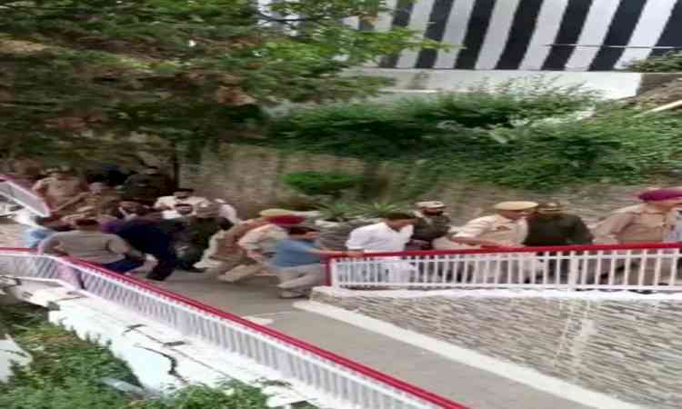 Bollywood actor Akshay Kumar offers prayers at Vaishno Devi Shrine in Reasi district