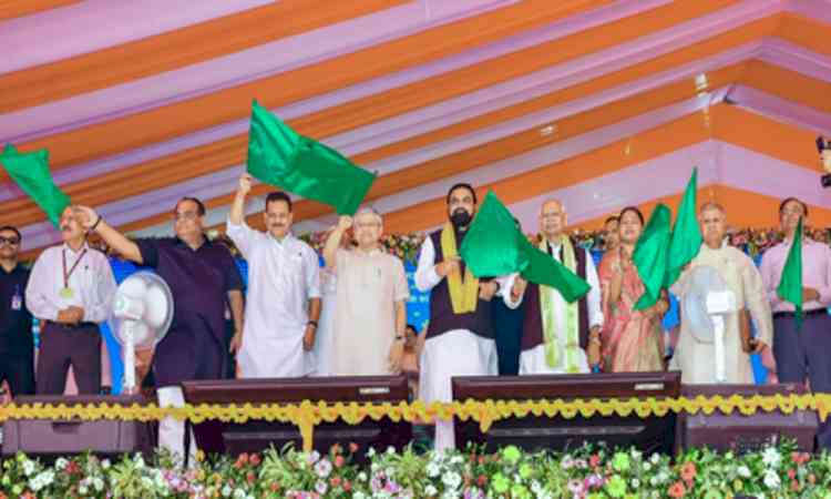 Ashwini Vaishnaw flags off Chhapra-Anand Vihar train, says Bihar will get 200 new trains in 7-8 years