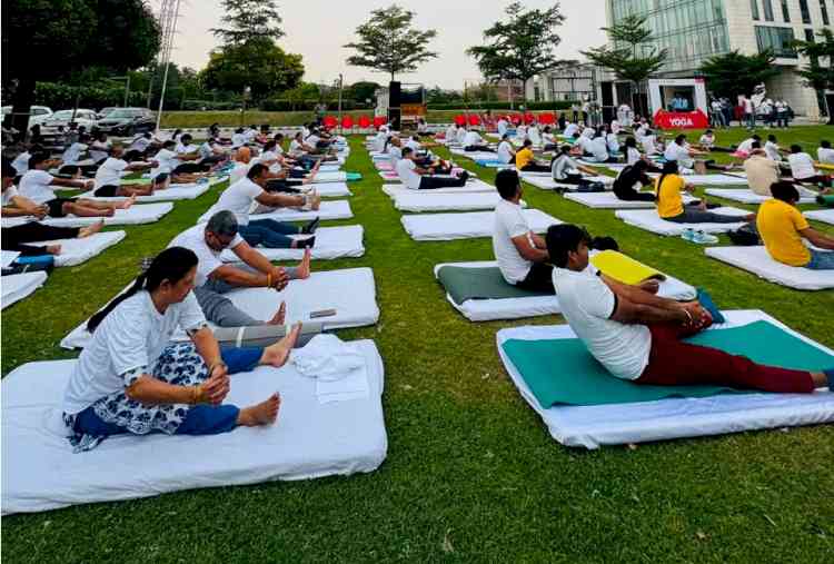 Medanta – The Medicity Marks International Yoga Day 2026 with Community Yoga Session in Association with The Art of Living