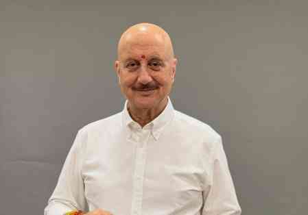 When Anupam Kher revealed that Anil Kapoor snatched his chance of playing Mogambo