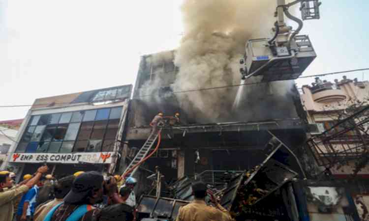 18 killed in Lucknow fire; PM Modi, CM Yogi announce ex gratia for victims