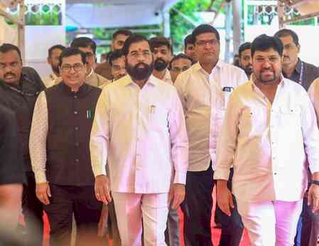 Operation Tiger not over, more shocks await Thackeray camp, warns Eknath Shinde