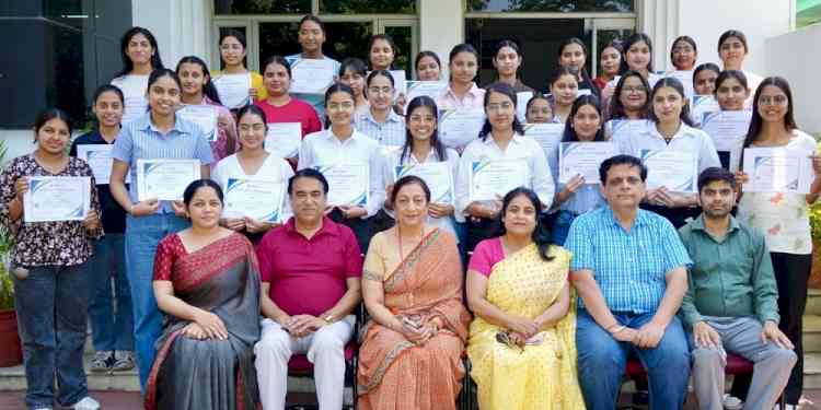 KMV’s curriculum-embedded Industrial Internships paving the way for outstanding on-campus Placements