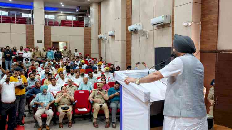 Zero tolerance towards Drug Smugglers; Public Support Crucial to Make Punjab Drug-Free: Cabinet Minister Hardeep Singh Mundian