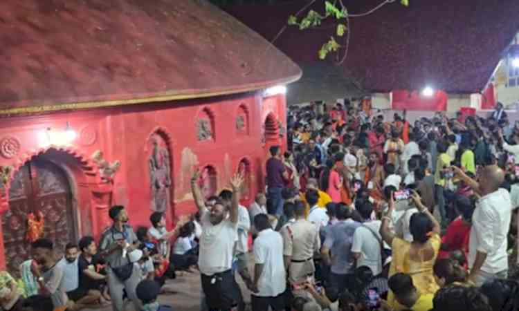 Devotees throng Kamakhya Temple as doors reopen after Ambubachi ritual concludes